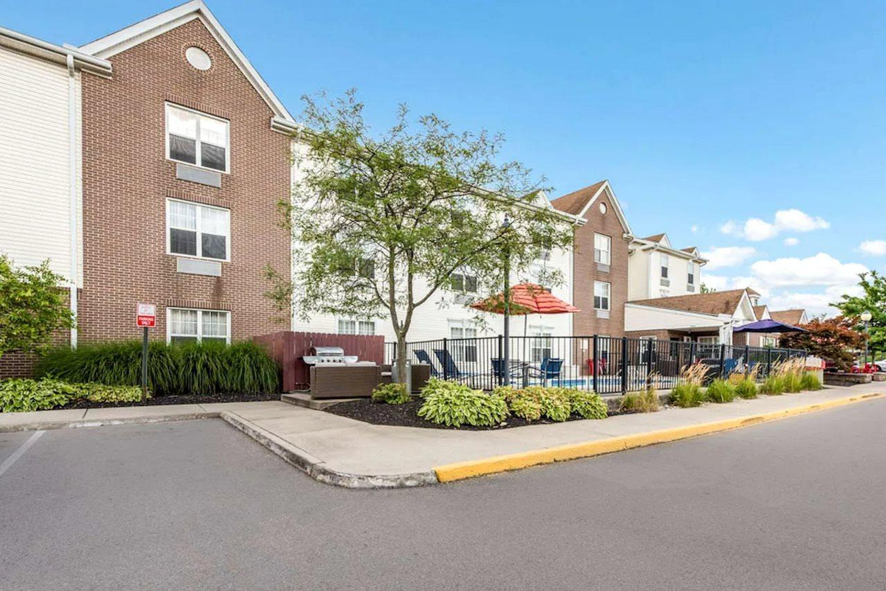 Birch Hills Suites - Blue Ash Exterior foto